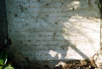 Lapide commemorativa alla base della Croce