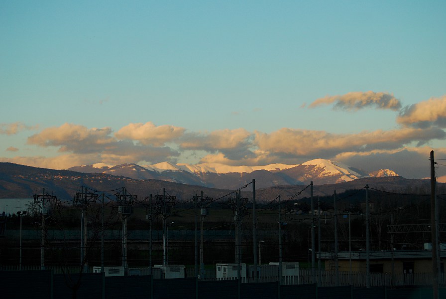 Verso_i_Monti_Ernici_895x600.jpg